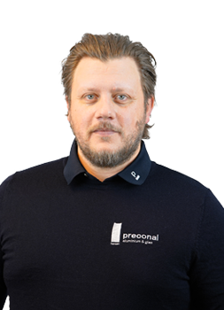 Mattias Janäng-Personalbild-hemsida-Preconal-2025 kontakt
