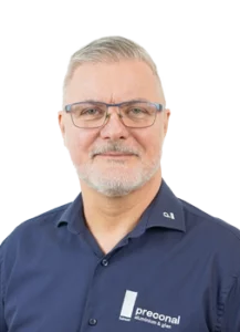 Richard-Personalbild-hemsida-Preconal-2025