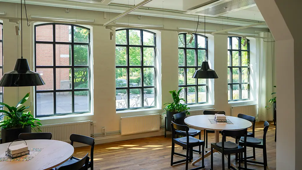 Kv Handsken-Preconal-referens-Hansen Millennium fönster (4)