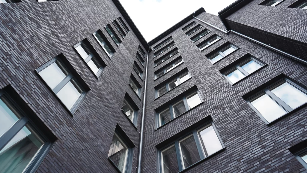 Periskopet-Preconal-aluminiumfönster-aluminiumparti (1)