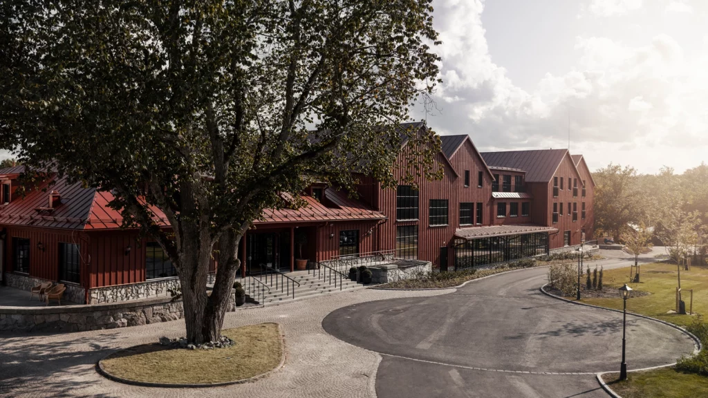 Smådalarö-Gård-Exteriör-Entre-HannesSöderlund1-Preconal